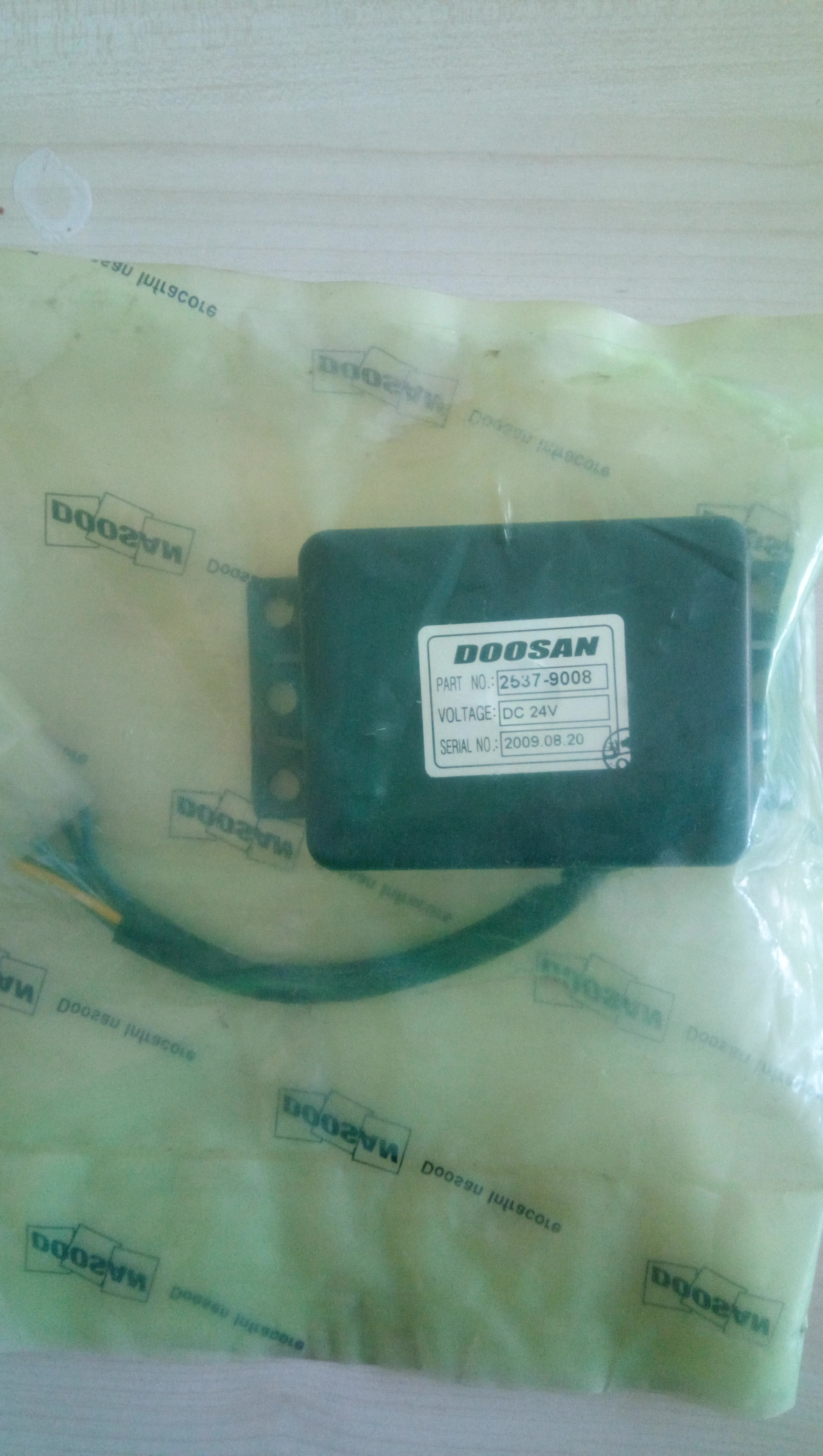 2537-9008 Wiper Timer Relay  25379008